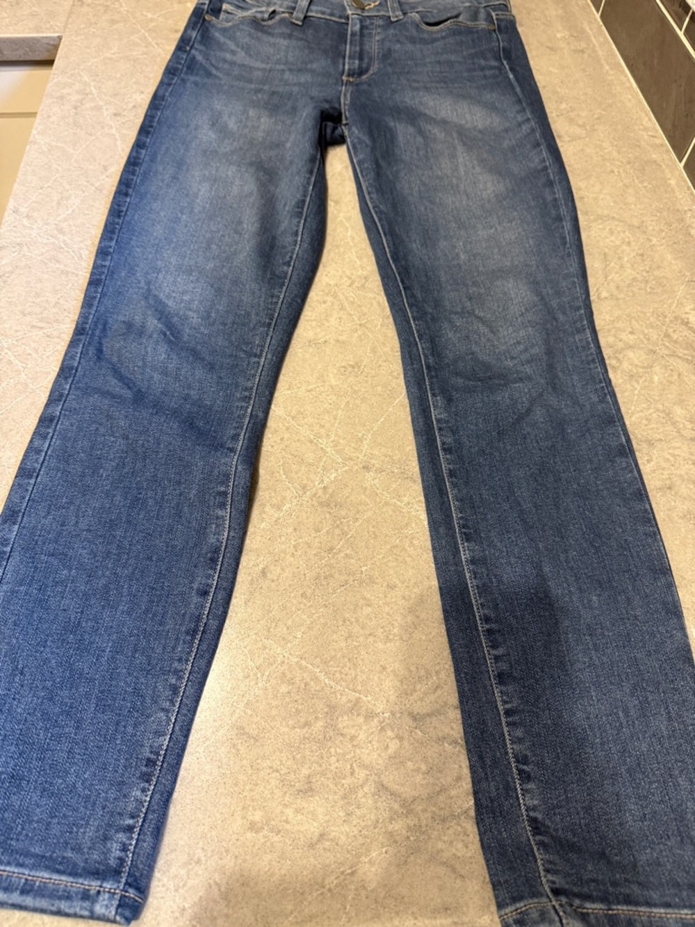 PAIGE HOXTON ANKLE JEANS….stretchy and comfy!!!